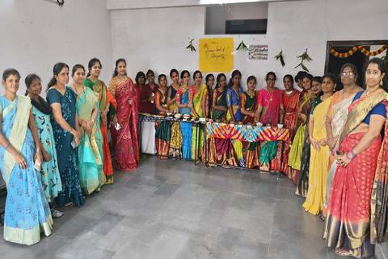 Students and staff at the Telangana cuisine stall at Foodistan